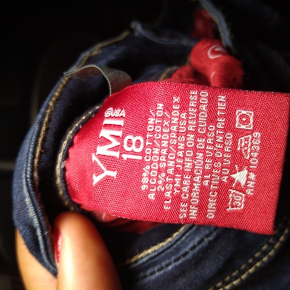YMI jeans - Picture 3 of 3